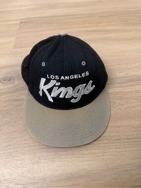 Los Angeles Kings Script Logo Snapback Hat - Black & Gray